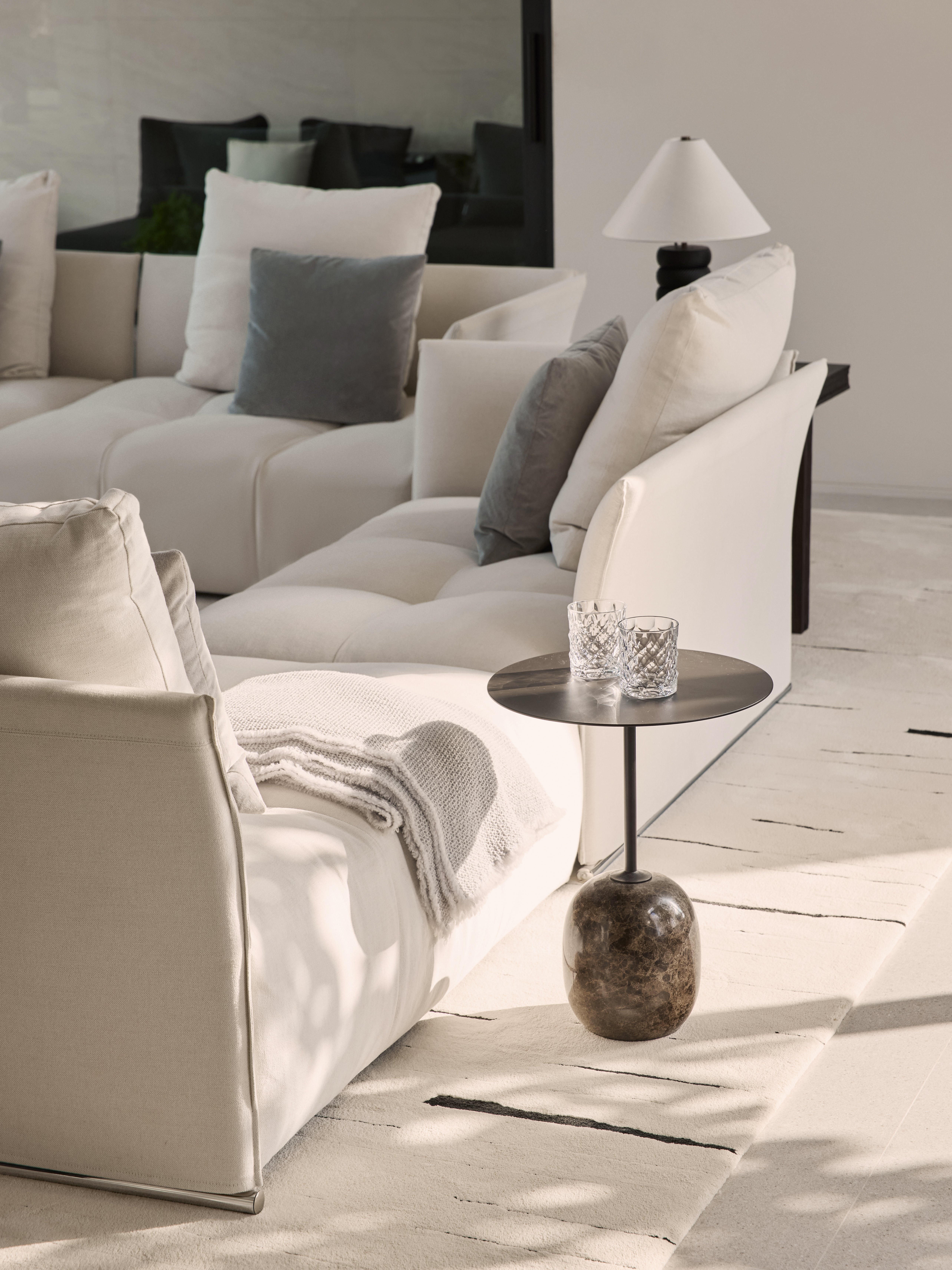 Lavish Estates 23